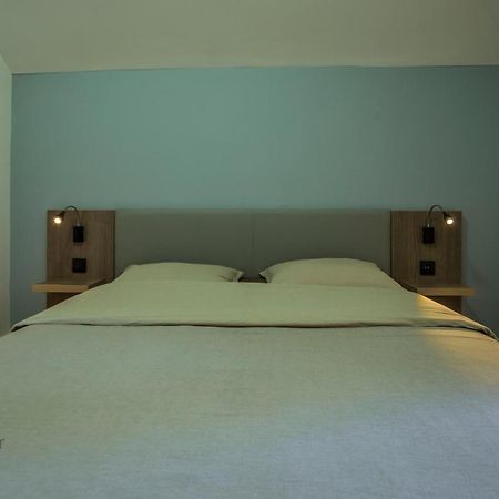 Garni Hotel Plava Laguna Ćuprija Екстериор снимка