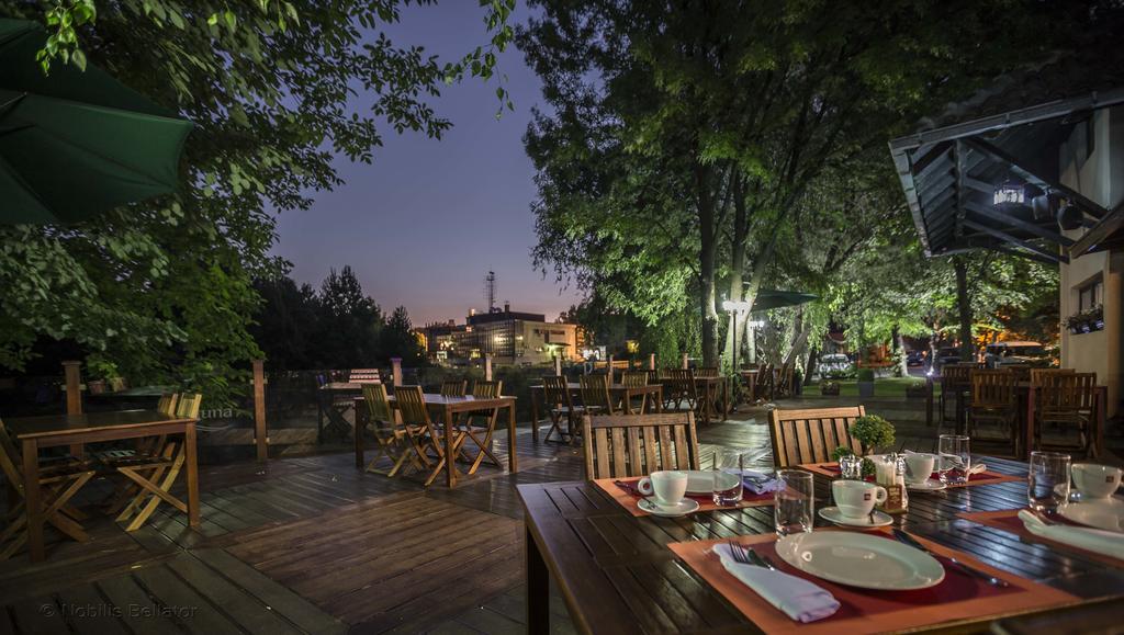 Garni Hotel Plava Laguna Ćuprija Екстериор снимка